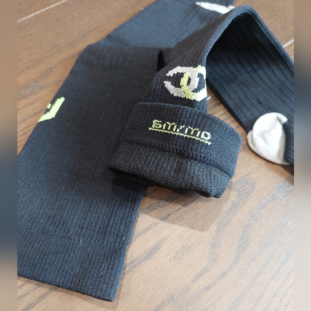 ProCompression Black Socks - Picture 4 of 6